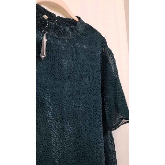 NWT! Maurice's Dark Teal Velour Dot Burnout Puff Sleeve Blouse Size Large - Picture 2 of 10